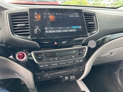 2021 Honda Pilot Touring 7-Passenger