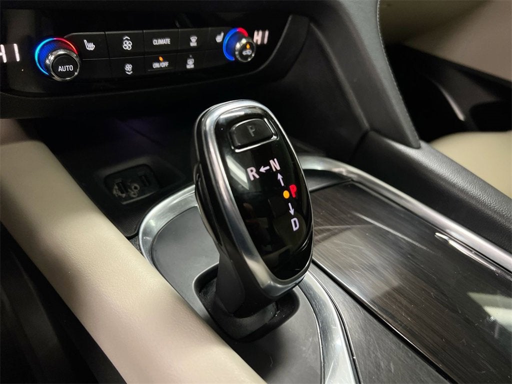 2019 Buick Enclave Essence