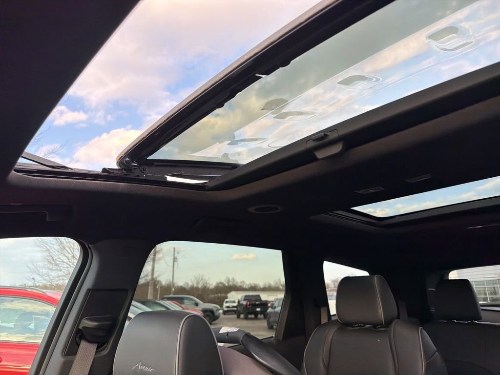 2024 Buick Enclave Avenir