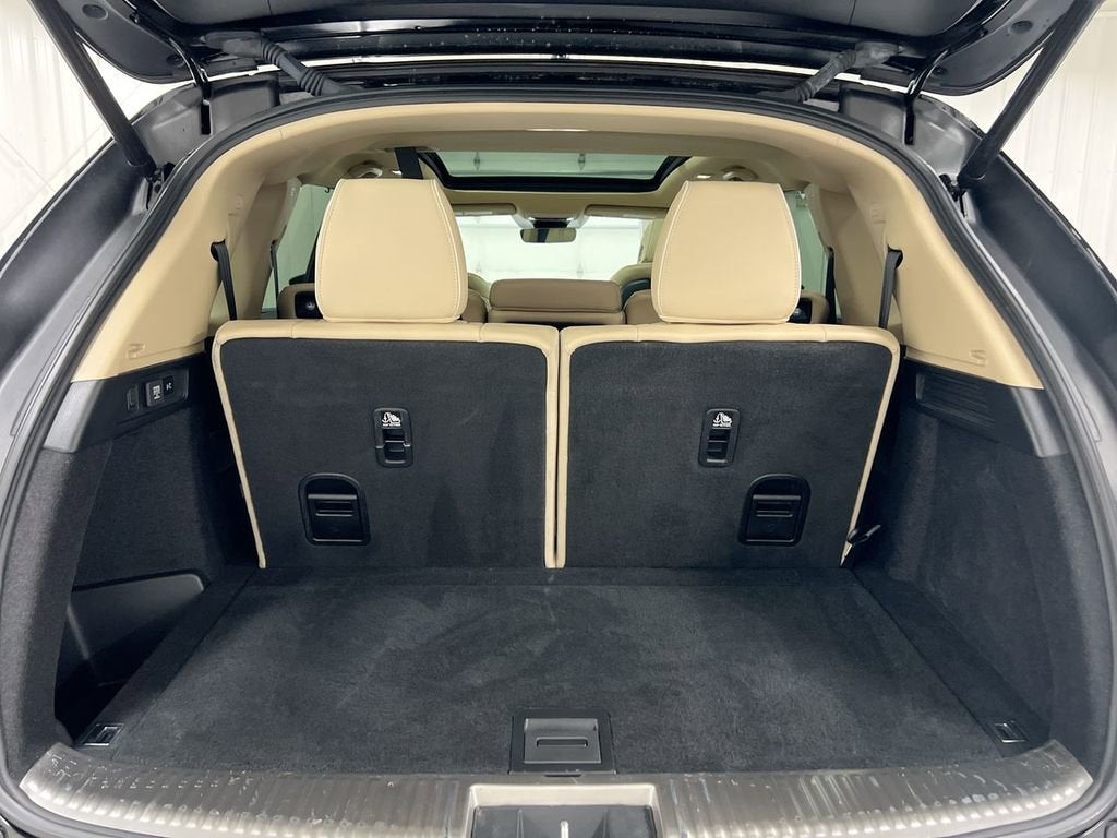 2023 Acura MDX w/Advance Package