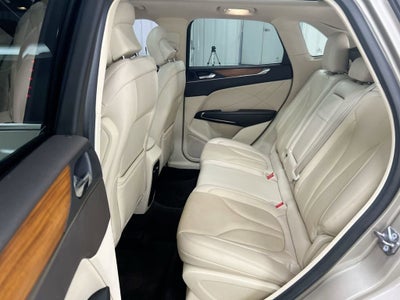 2015 Lincoln MKC Base