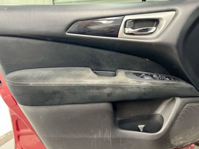 2016 Nissan Pathfinder Platinum