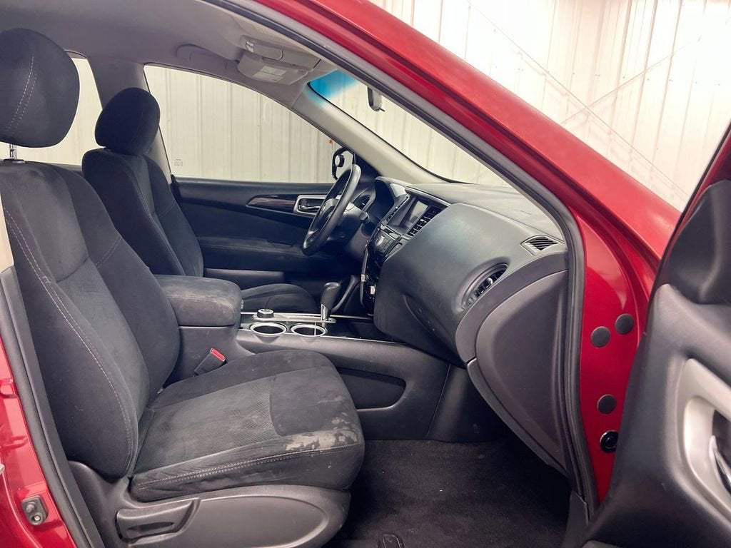 2016 Nissan Pathfinder Platinum