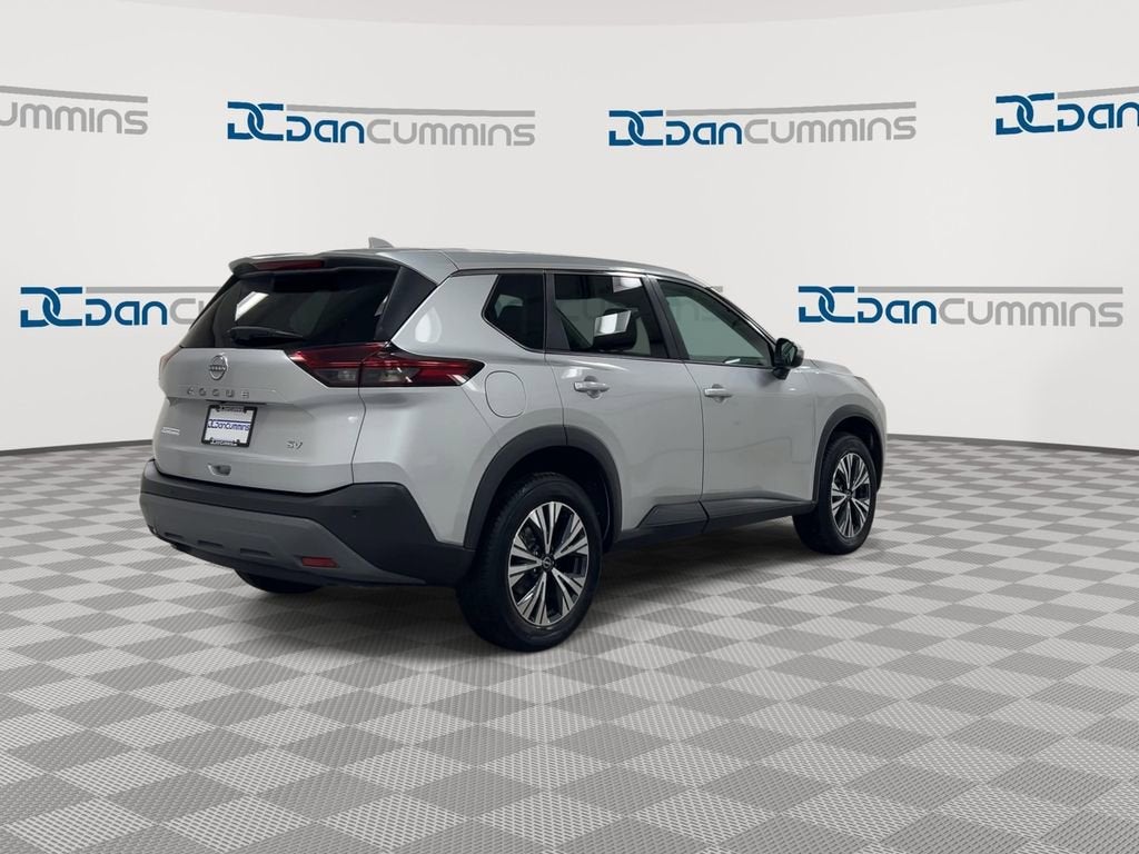 2022 Nissan Rogue SV