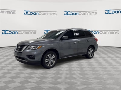 2020 Nissan Pathfinder SV