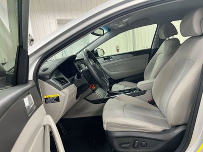 2015 Hyundai Sonata 2.4L SE