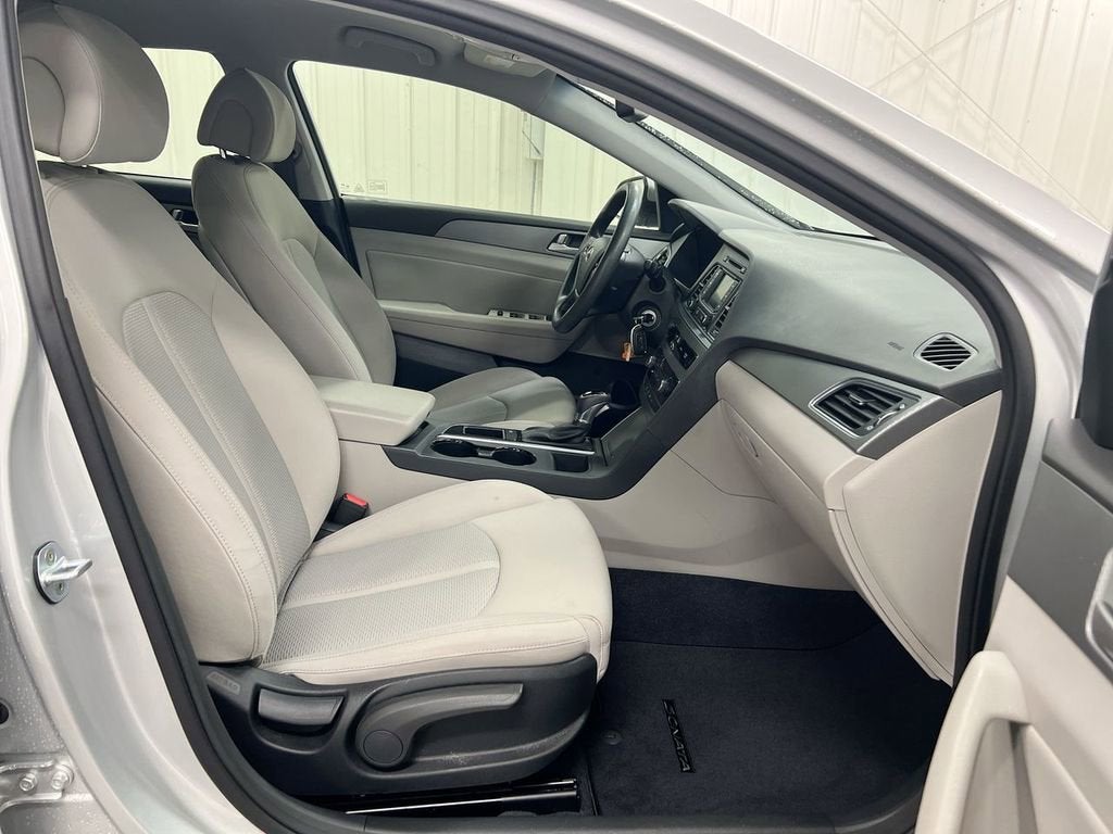 2015 Hyundai Sonata 2.4L SE