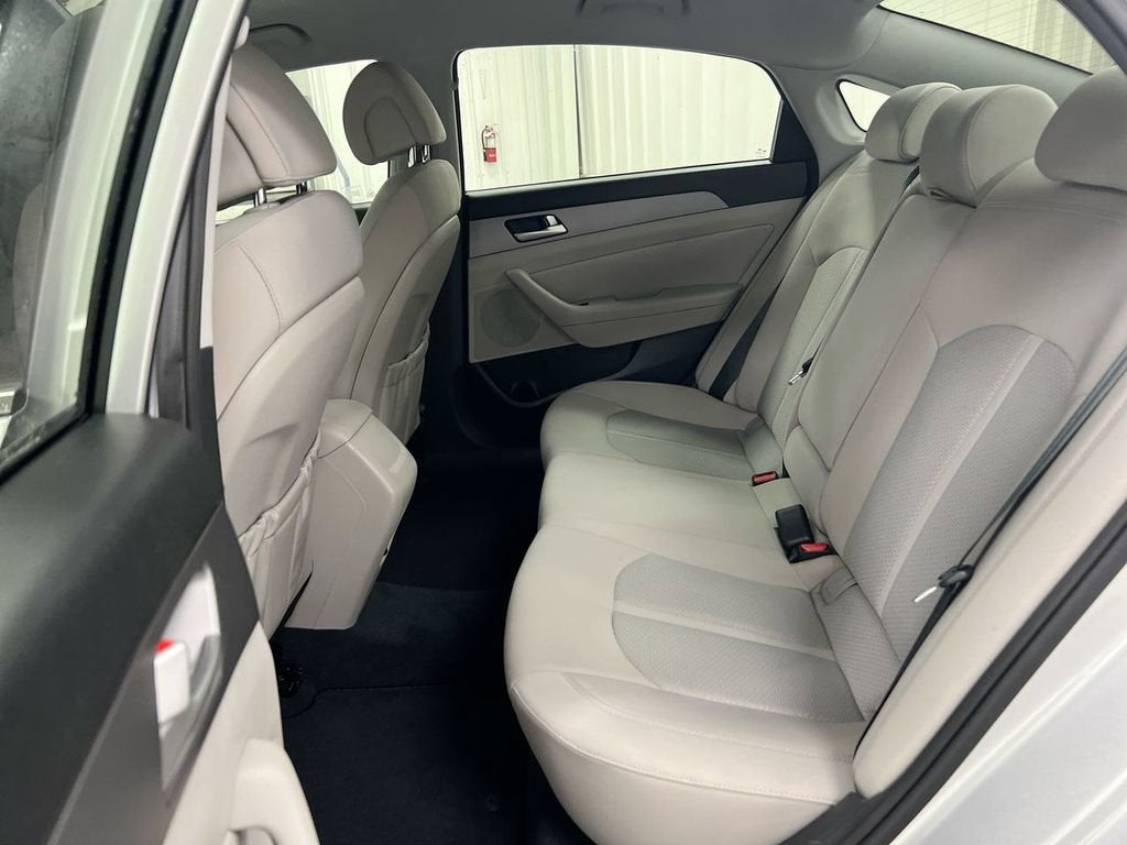 2015 Hyundai Sonata 2.4L SE