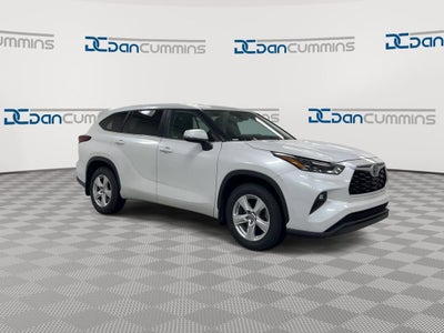 2024 Toyota Highlander LE