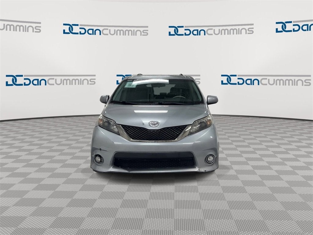 2011 Toyota Sienna SE