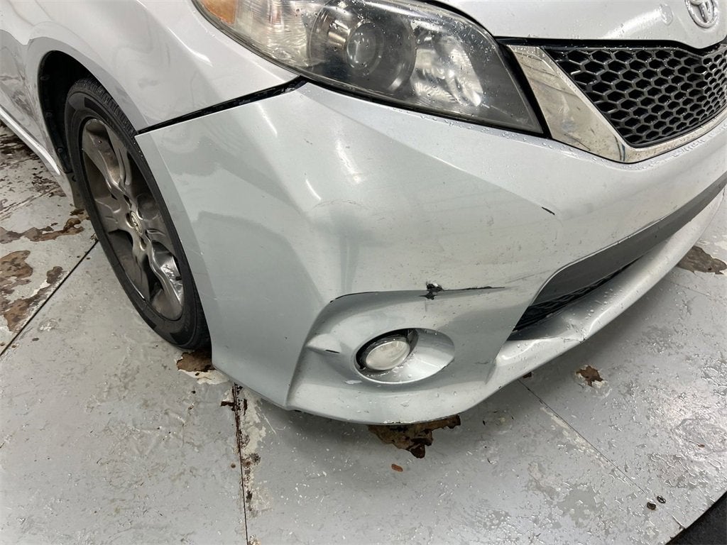 2011 Toyota Sienna SE