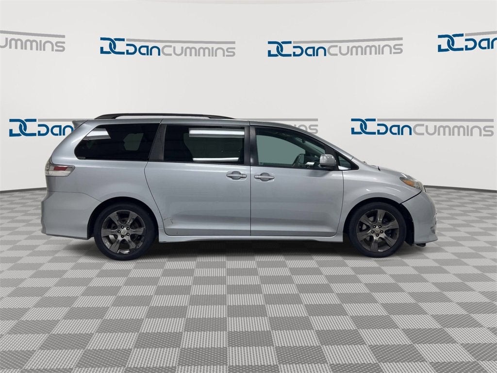 2011 Toyota Sienna SE