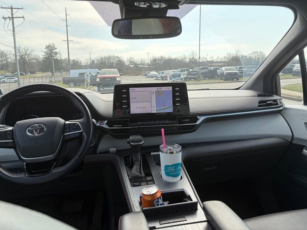 2022 Toyota Sienna XSE