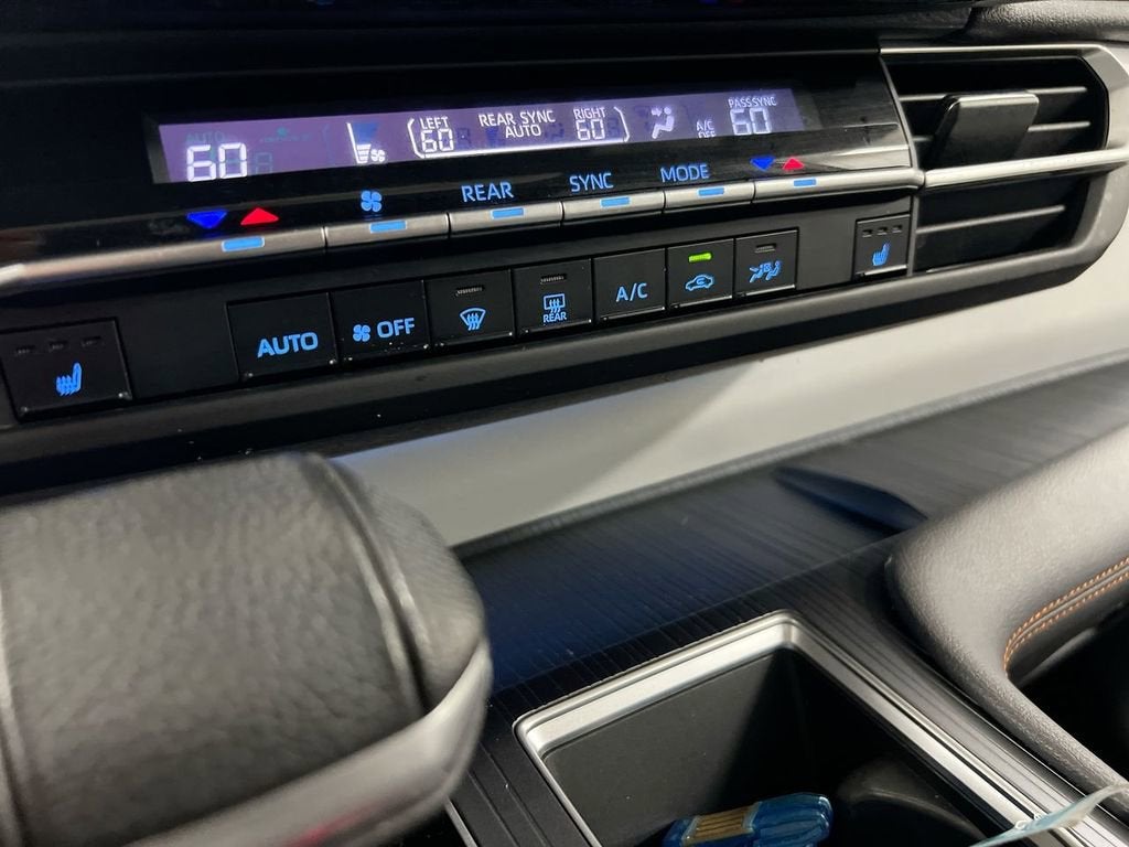 2022 Toyota Sienna XSE