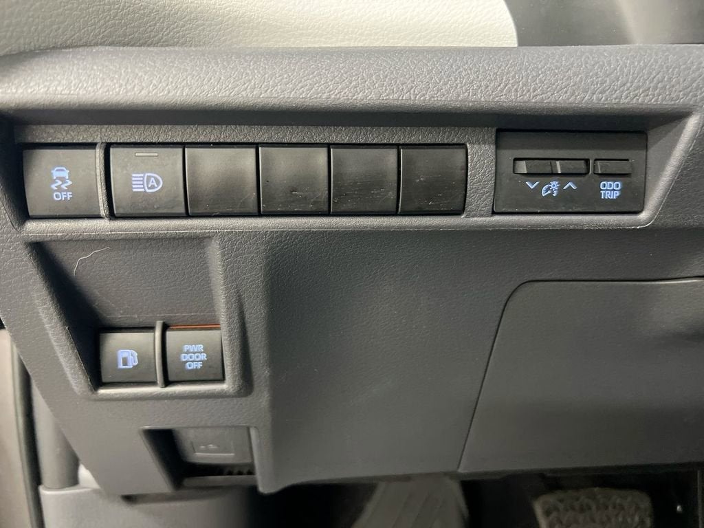 2022 Toyota Sienna XSE