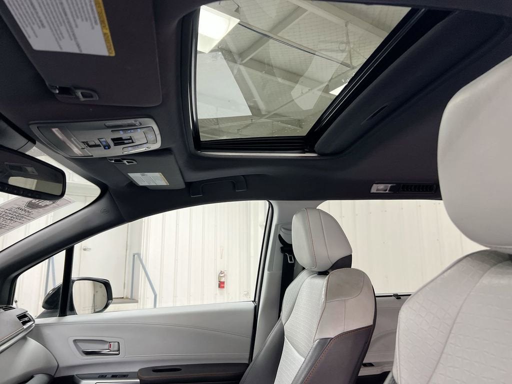 2022 Toyota Sienna XSE