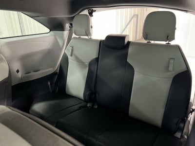 2022 Toyota Sienna XSE