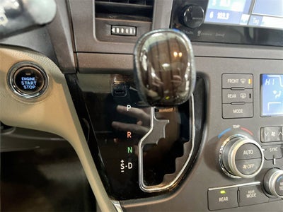 2016 Toyota Sienna XLE