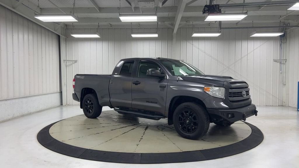 2014 Toyota Tundra 4WD Truck SR