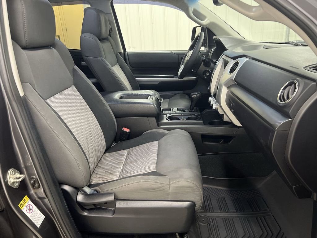 2014 Toyota Tundra 4WD Truck SR