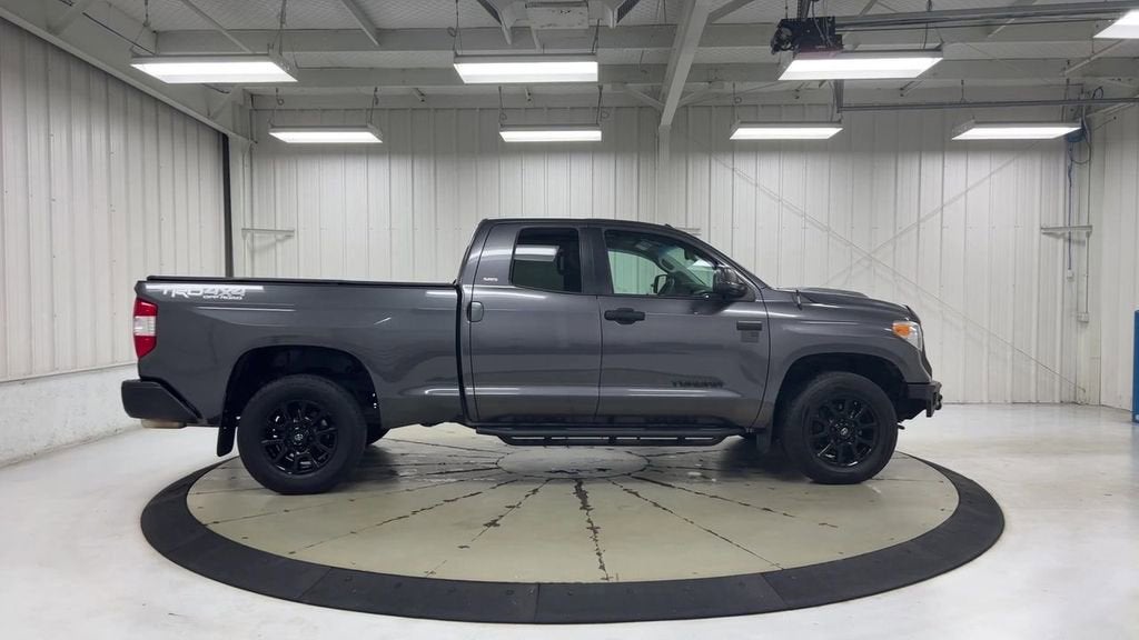 2014 Toyota Tundra 4WD Truck SR
