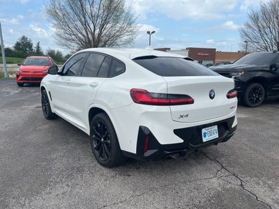 2025 BMW X4 xDrive30i
