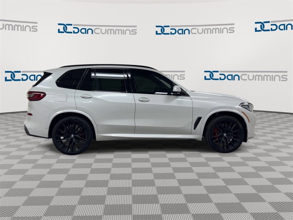 2022 BMW X5 M50i