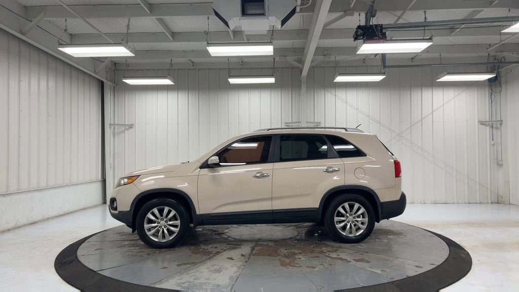2011 Kia Sorento LX