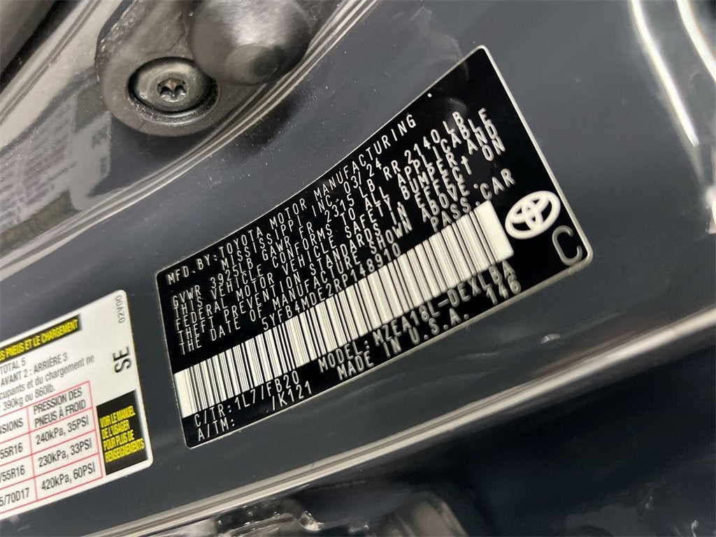 2024 Toyota Corolla LE