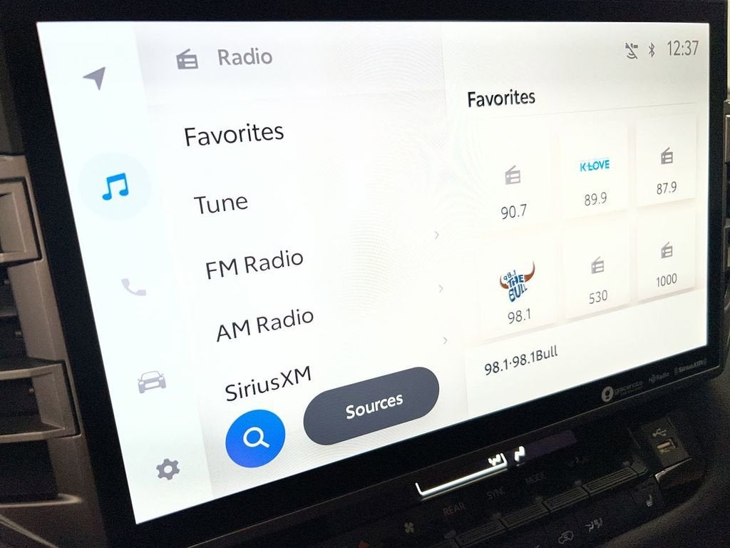 2024 Toyota Sequoia SR5