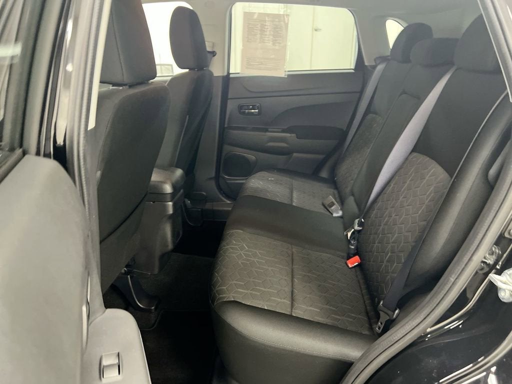 2024 Mitsubishi Outlander Sport S