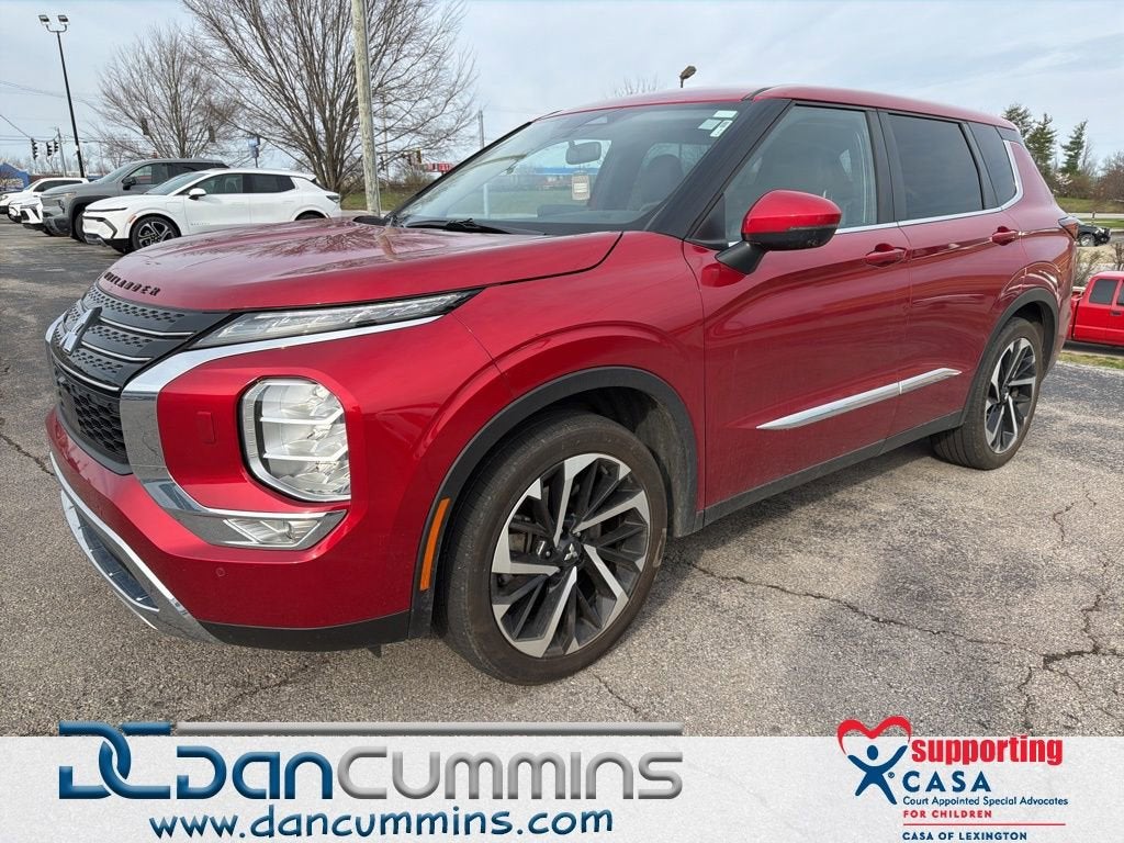 2022 Mitsubishi Outlander SE