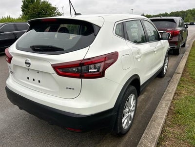 2022 Nissan Rogue Sport S