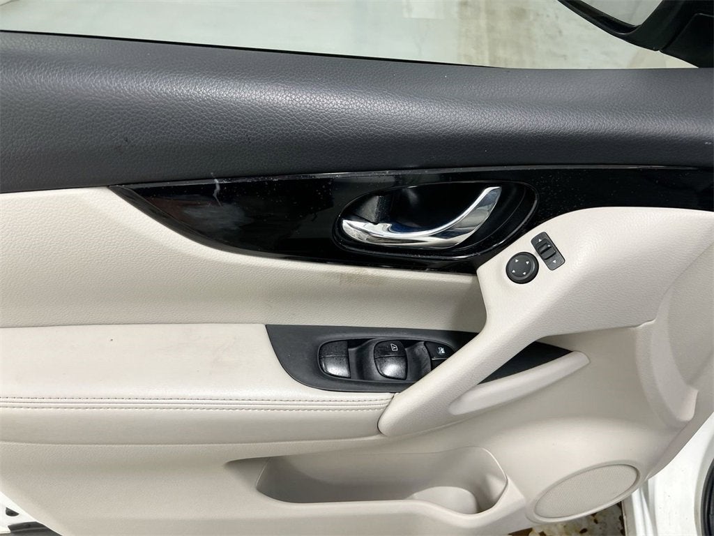 2021 Nissan Rogue Sport SV