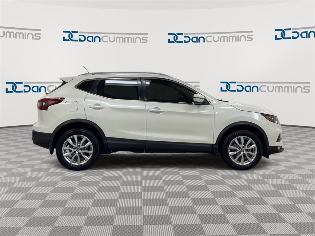 2021 Nissan Rogue Sport SV