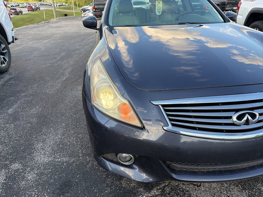 2010 INFINITI G37 Sedan x