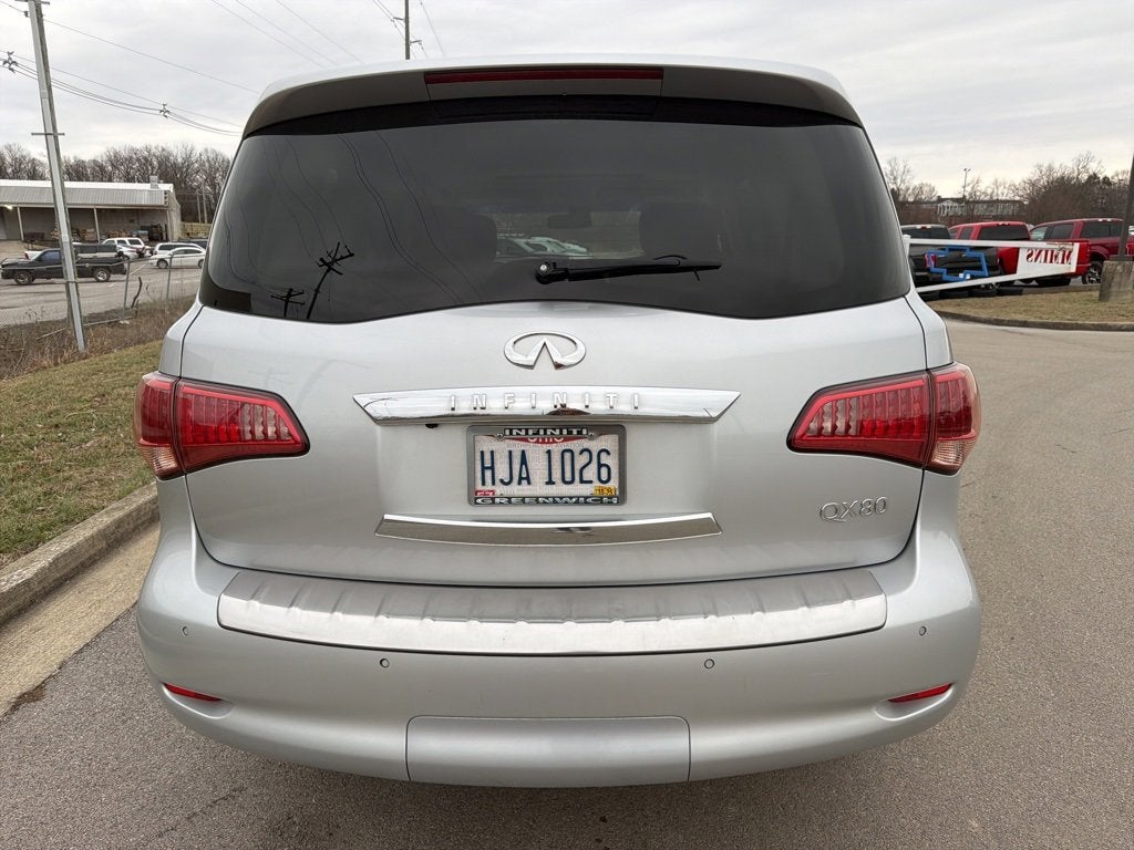 2017 INFINITI QX80 Base