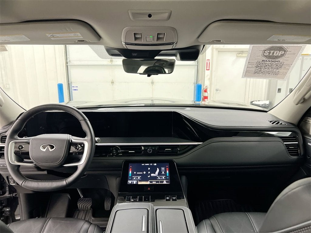 2025 INFINITI QX80 SENSORY