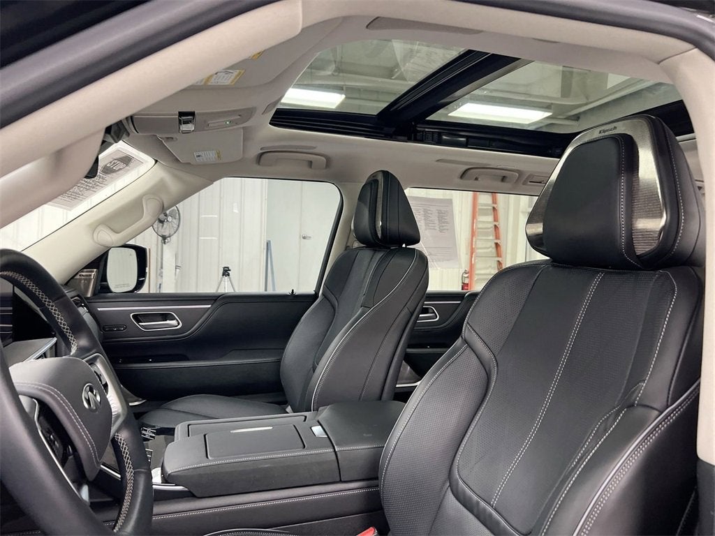 2025 INFINITI QX80 SENSORY