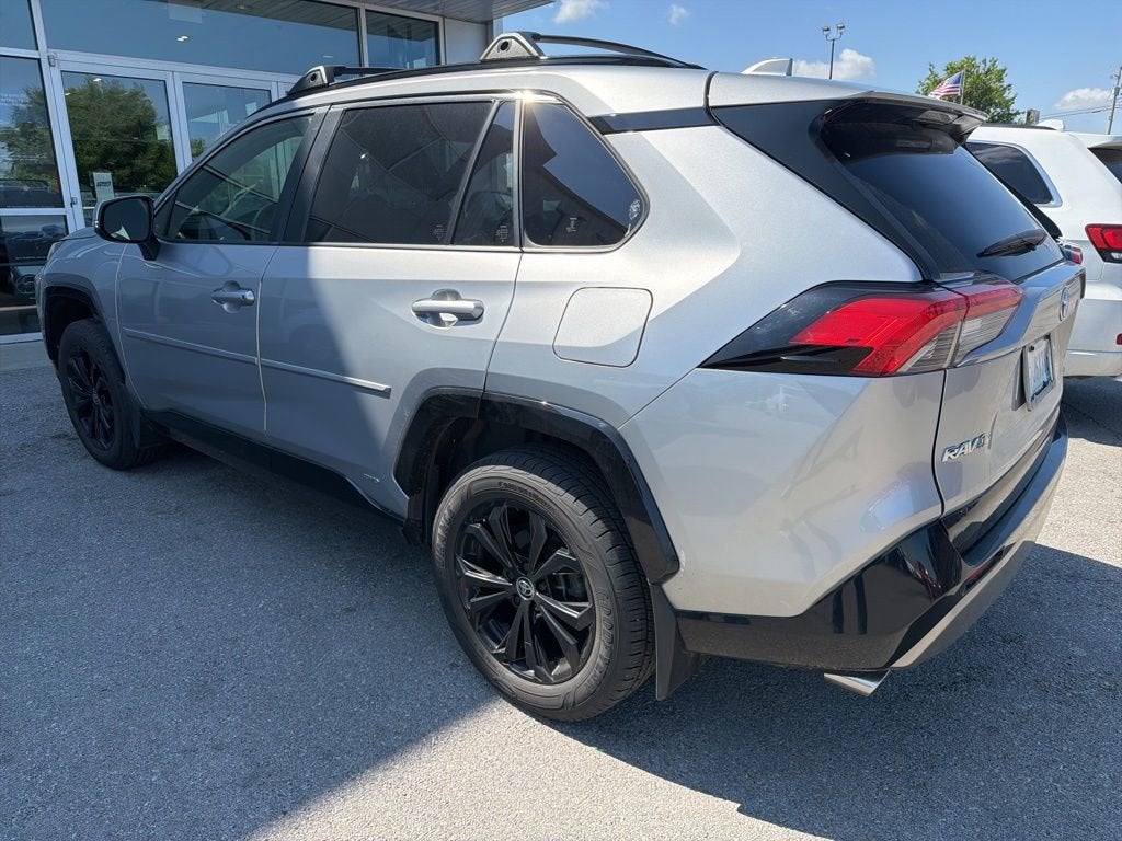 2024 Toyota RAV4 Hybrid SE