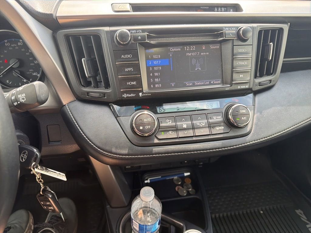 2017 Toyota RAV4 XLE