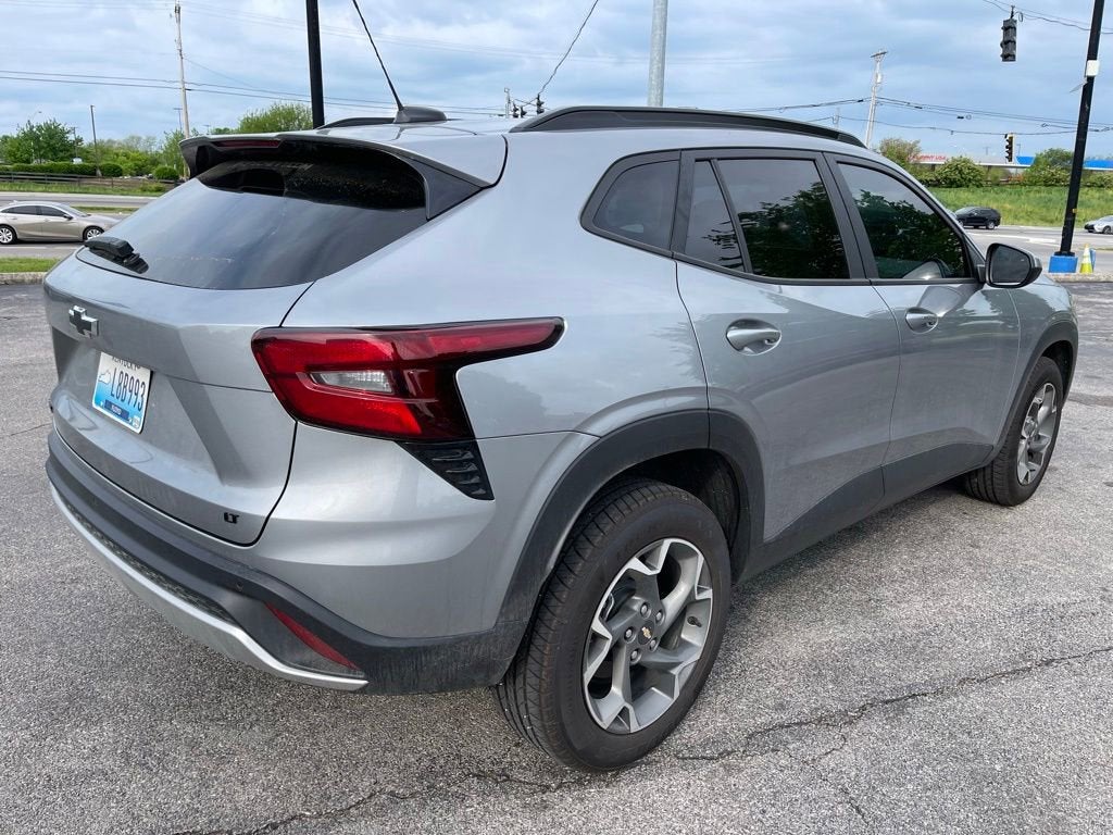 2024 Chevrolet Trax LT