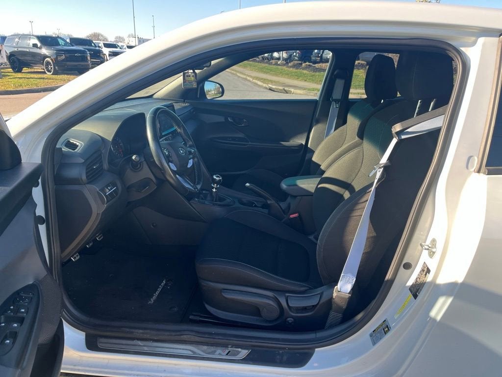 2020 Hyundai Veloster N Base