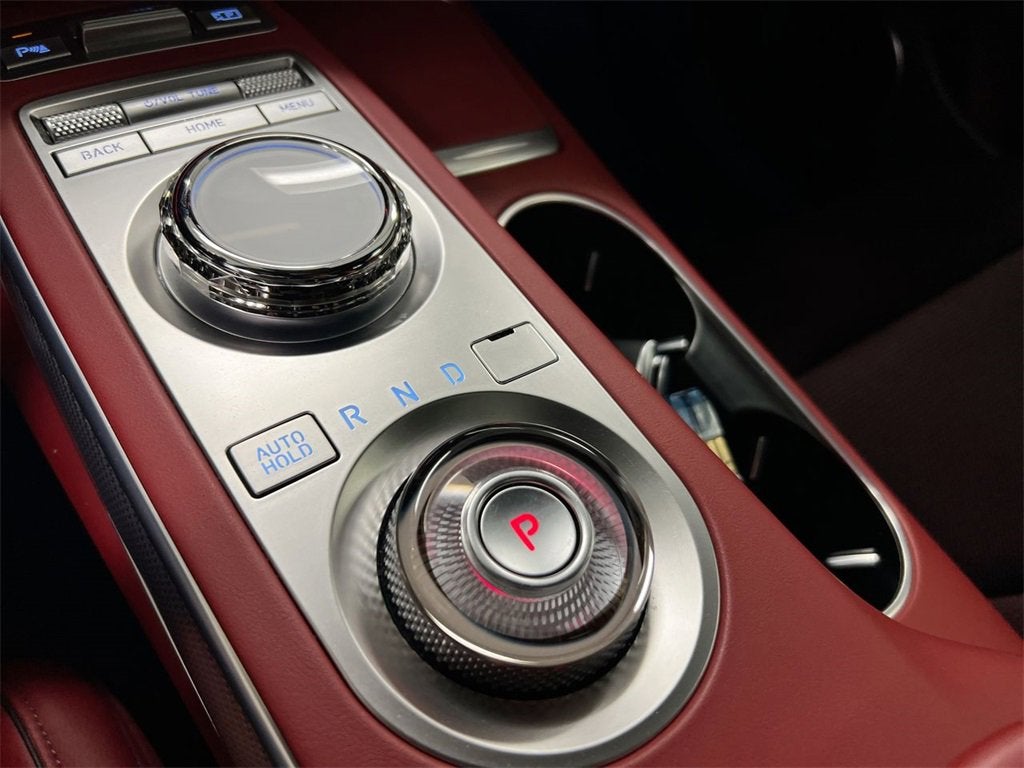 2023 Genesis GV70 2.5T