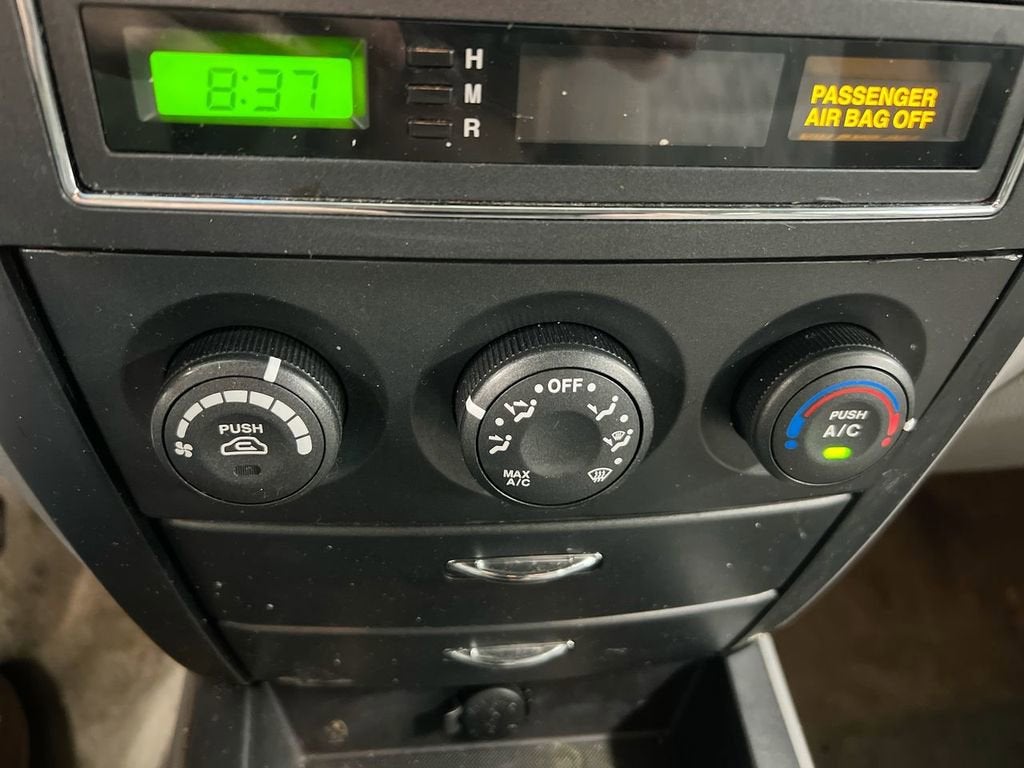 2008 Kia Sorento LX