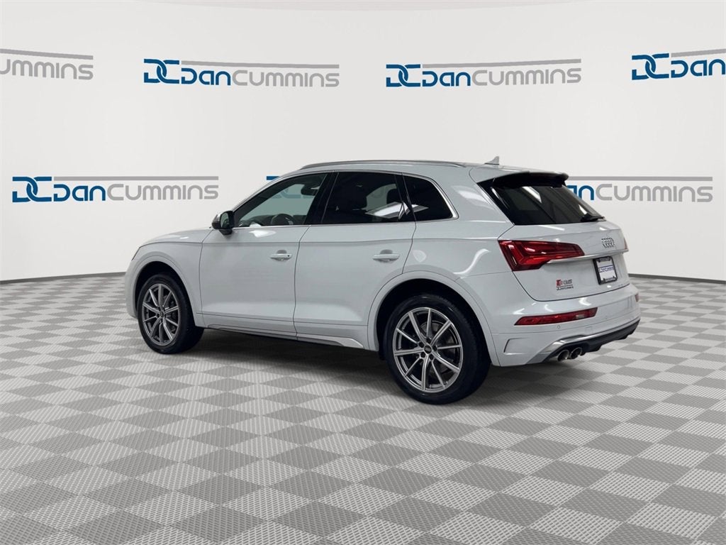 2022 Audi SQ5 Premium Plus