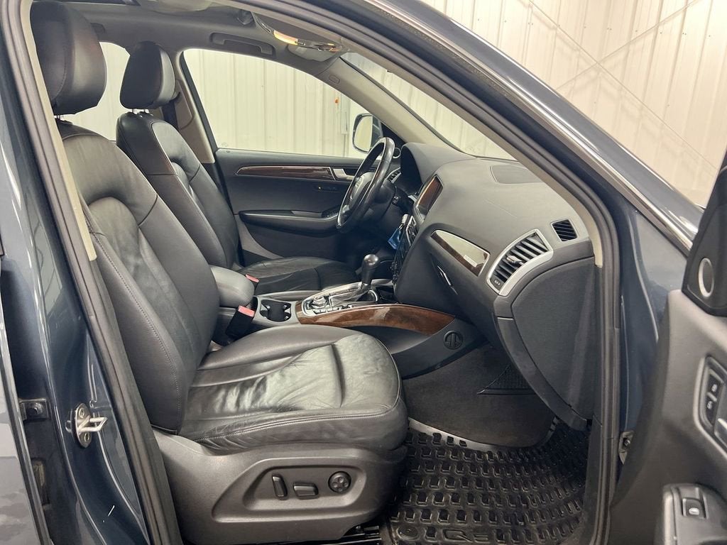 2010 Audi Q5 Premium Plus