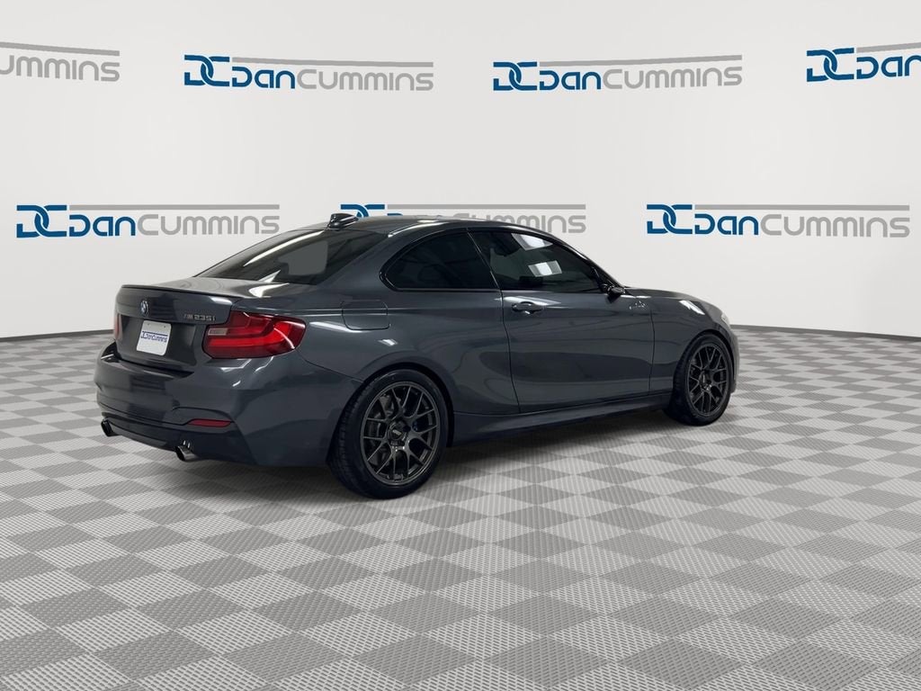 2016 BMW 2 Series M235i