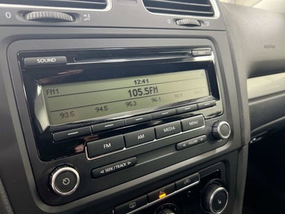 2011 Volkswagen Golf Base
