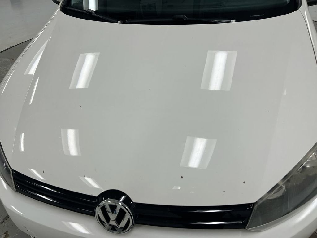 2011 Volkswagen Golf Base